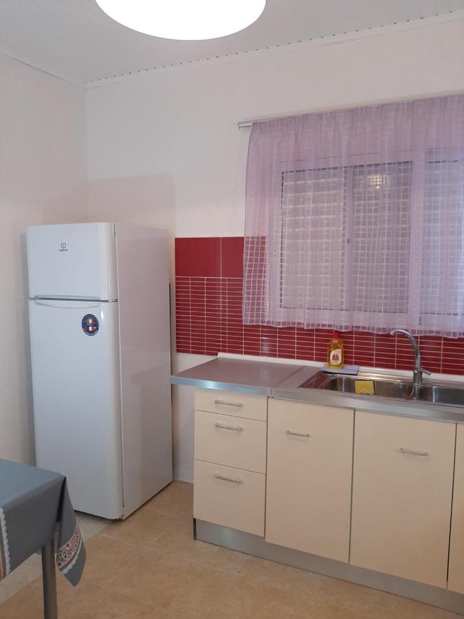 Cozy Flat In Nea Makri Apartment ภายนอก รูปภาพ