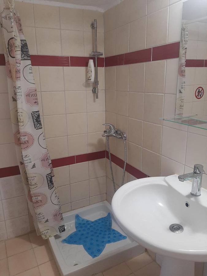 Cozy Flat In Nea Makri Apartment ภายนอก รูปภาพ