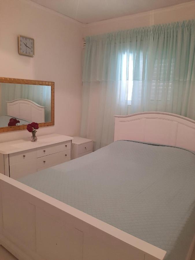 Cozy Flat In Nea Makri Apartment ภายนอก รูปภาพ